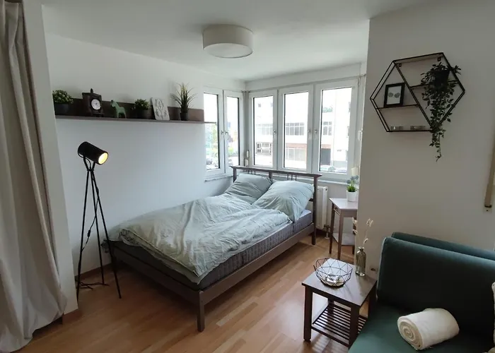 Zen - Good Traffic Connection - Bright Karlsruhe