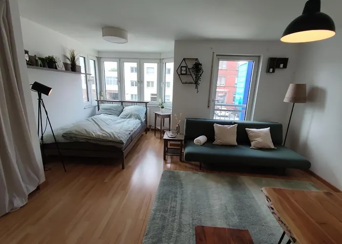 Zen - Good Traffic Connection - Bright *