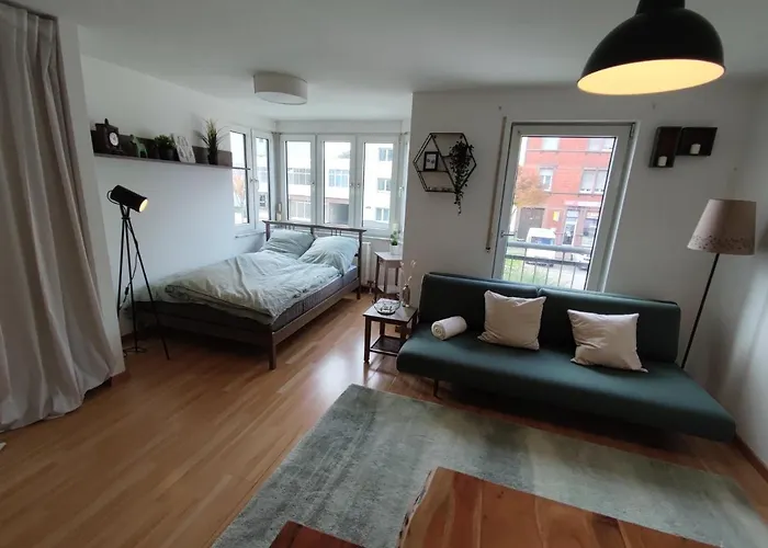 Zen - Good Traffic Connection - Bright Apartamento Karlsruhe